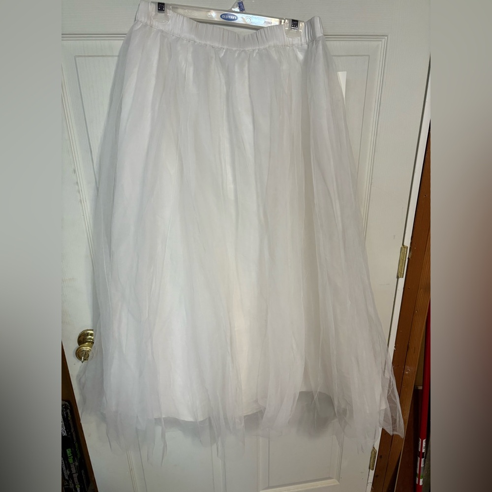 A New Day White Midi Tulle Skirt